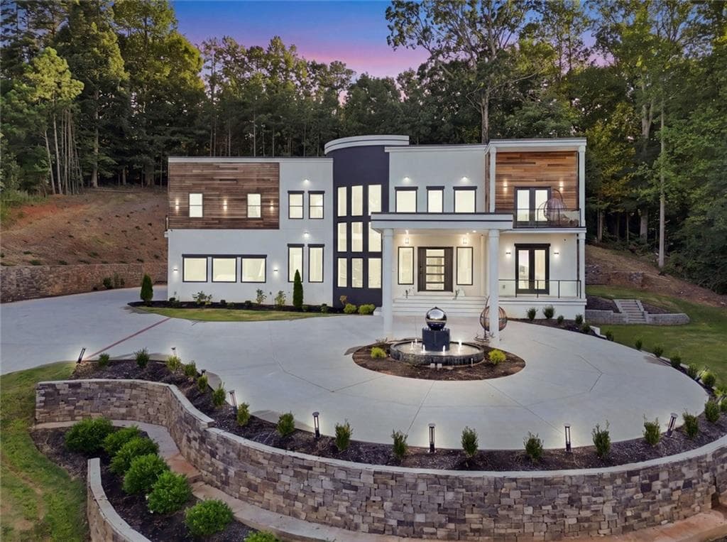 5 bedroom, 6 bathroom, 8,166 sq ft single family residence for sale at 1612 Mountain Shadow Trail, Stone Mountain, GA 30087 — photo 3