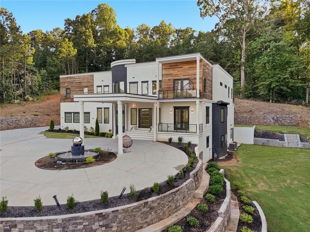 5 bedroom, 6 bathroom, 8,166 sq ft single family residence for sale at 1612 Mountain Shadow Trail, Stone Mountain, GA 30087 — photo 8