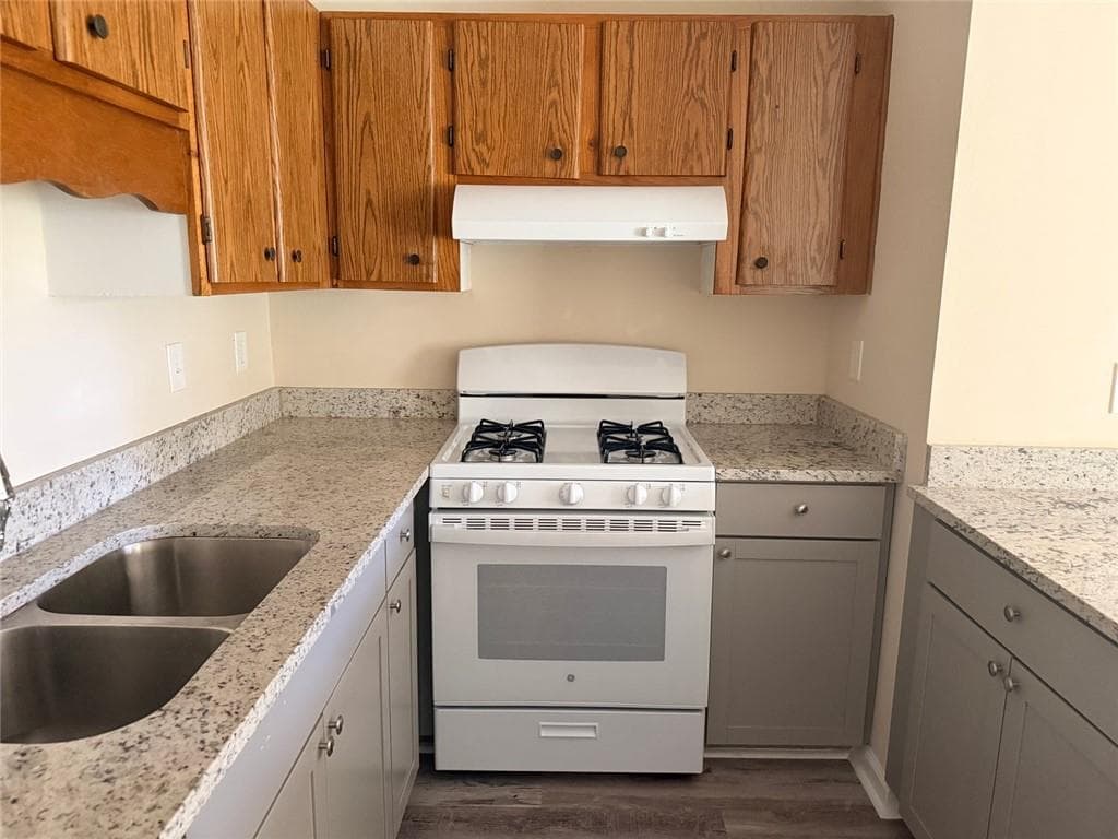 1 bedroom, 1 bathroom, 800 sq ft apartment for rent at 1580 Oakpointe Drive H, Marietta, GA 30008 for $1,250 a month — photo 6