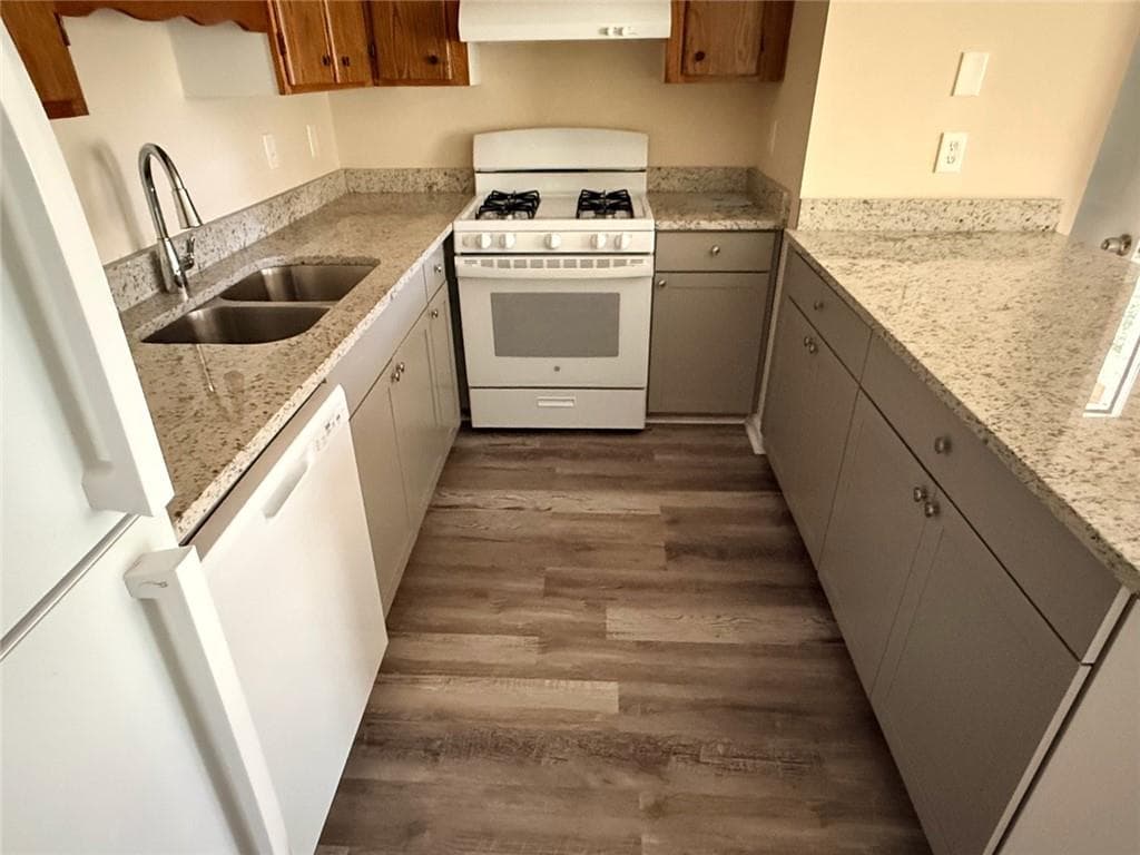 1 bedroom, 1 bathroom, 800 sq ft apartment for rent at 1580 Oakpointe Drive H, Marietta, GA 30008 for $1,250 a month — photo 7