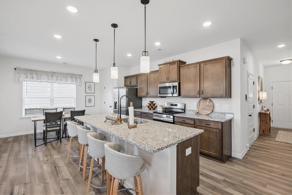 3 bedroom, 3 bathroom, 1,944 sq ft single family residence for sale at 620 Blaven Street, Cartersville, GA 30121 — photo 3