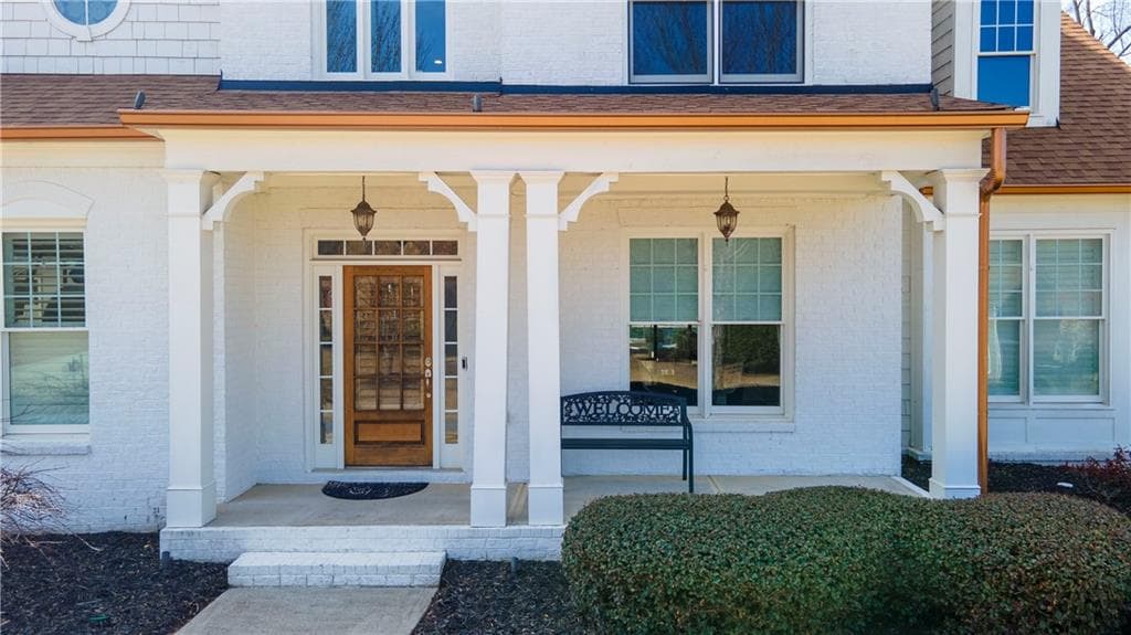 4 bedroom, 4 bathroom, 3,464 sq ft single family residence under contract at 4130 Bottlebrush Landing, Cumming, GA 30040 — photo 2