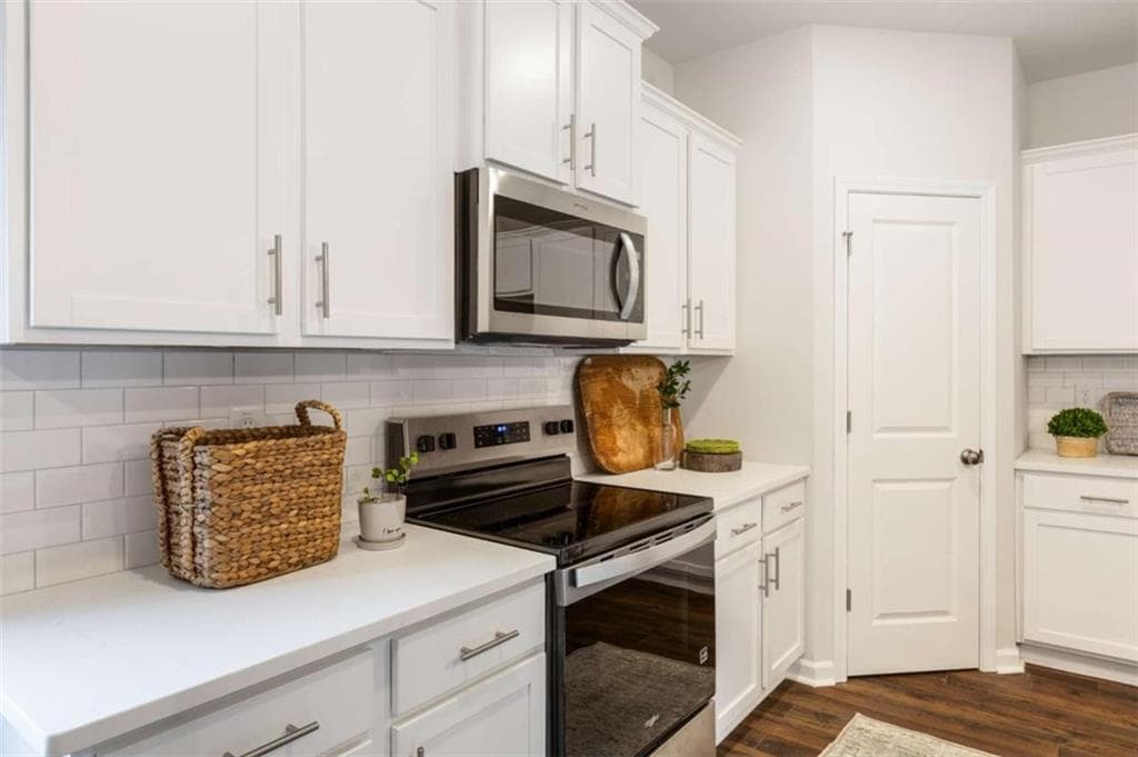 3 bedroom, 3 bathroom, 1,736 sq ft townhouse for sale at 349 Yukon Drive 54, Conyers, GA 30094 — photo 6