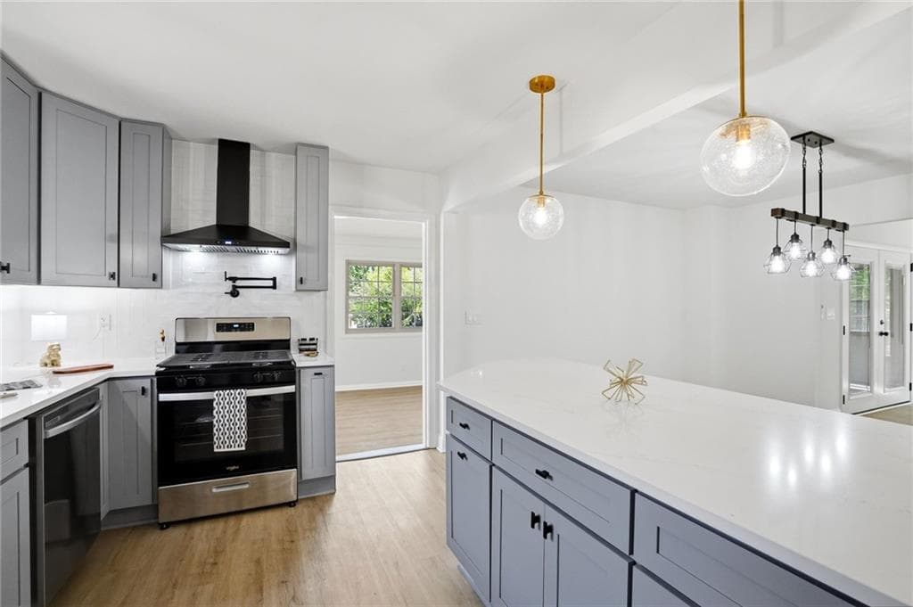 4 bedroom, 2 bathroom, 1,351 sq ft single family residence for sale at 2880 Sherwood Road, Smyrna, GA 30082 — photo 7