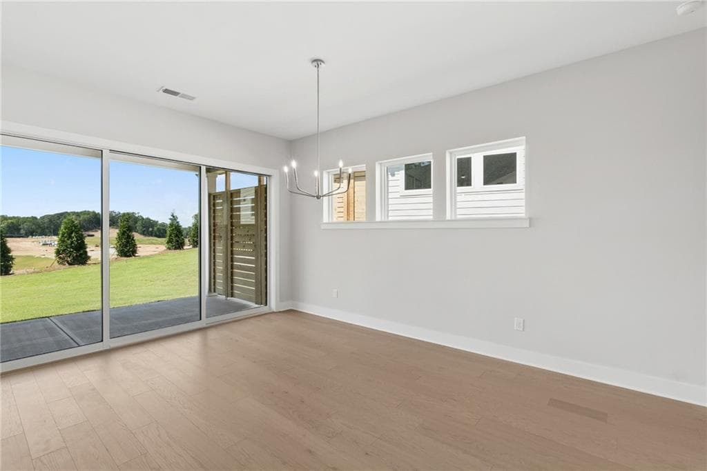 3 bedroom, 3 bathroom, 2,436 sq ft single family residence for sale at 1395 Autumn Lake Drive, Gainesville, GA 30504 — photo 10