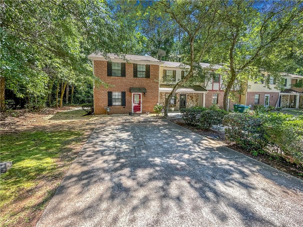 2 bedroom, 2 bathroom, 1,468 sq ft townhouse for rent at 2251 Salt Springs Place, Austell, GA 30168 for $1,399 a month