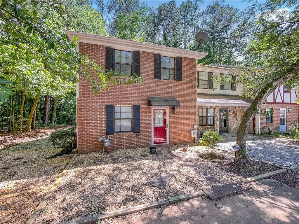 2 bedroom, 2 bathroom, 1,468 sq ft townhouse for rent at 2251 Salt Springs Place, Austell, GA 30168 for $1,450 a month — photo 2