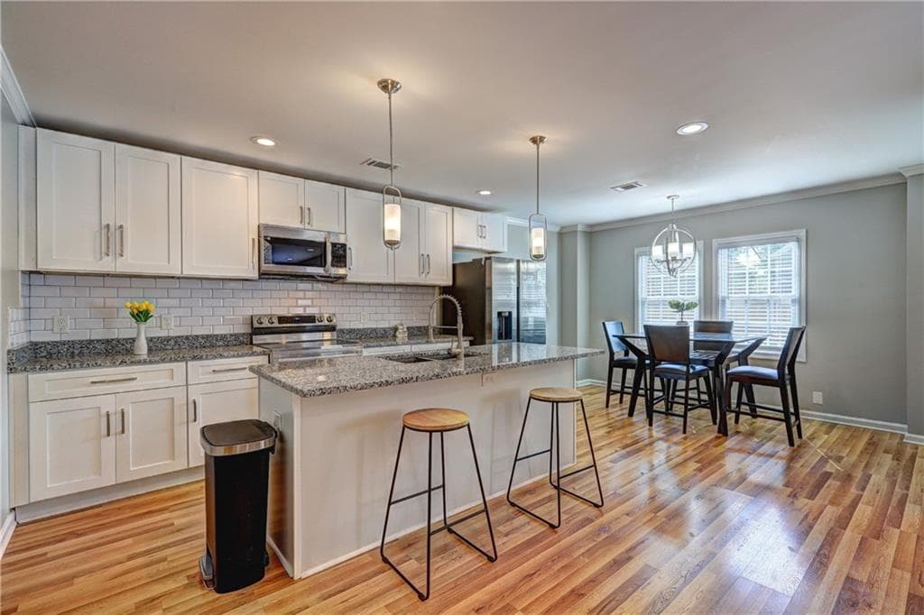 3 bedroom, 2 bathroom, 141 sq ft single family residence for rent at 25 Mildred Place, Atlanta, GA 30318 for $2,400 a month — photo 8
