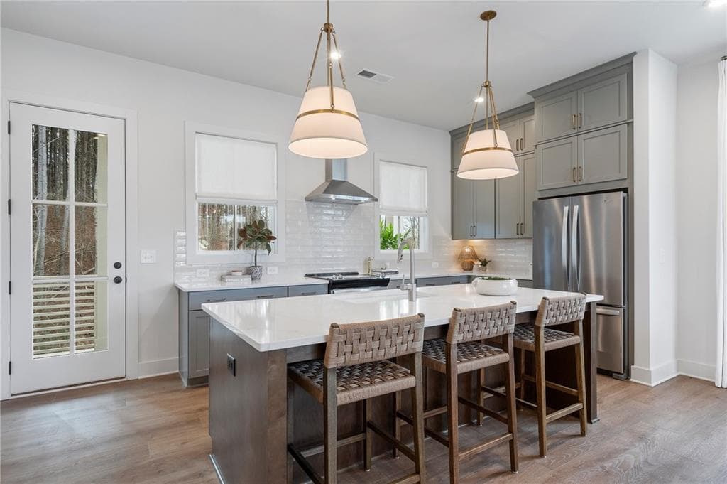 4 bedroom, 4 bathroom, 2,025 sq ft single family residence for sale at 214 Pinecone Place, Alpharetta, GA 30022 — photo 5