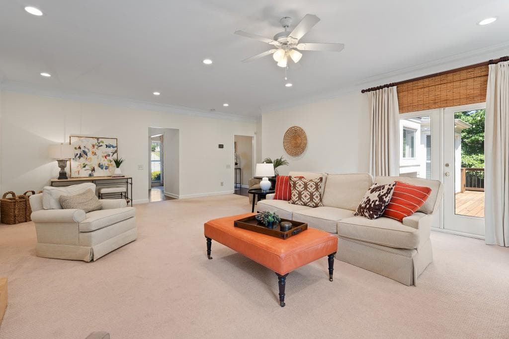6 bedroom, 5 bathroom, 4,500 sq ft single family residence under contract at 2793 Craig Court, Marietta, GA 30062 — photo 10