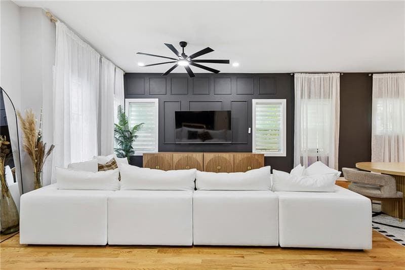 4 bedroom, 4 bathroom, 3,200 sq ft single family residence for sale at 984 McDaniel Street, Atlanta, GA 30310 — photo 8