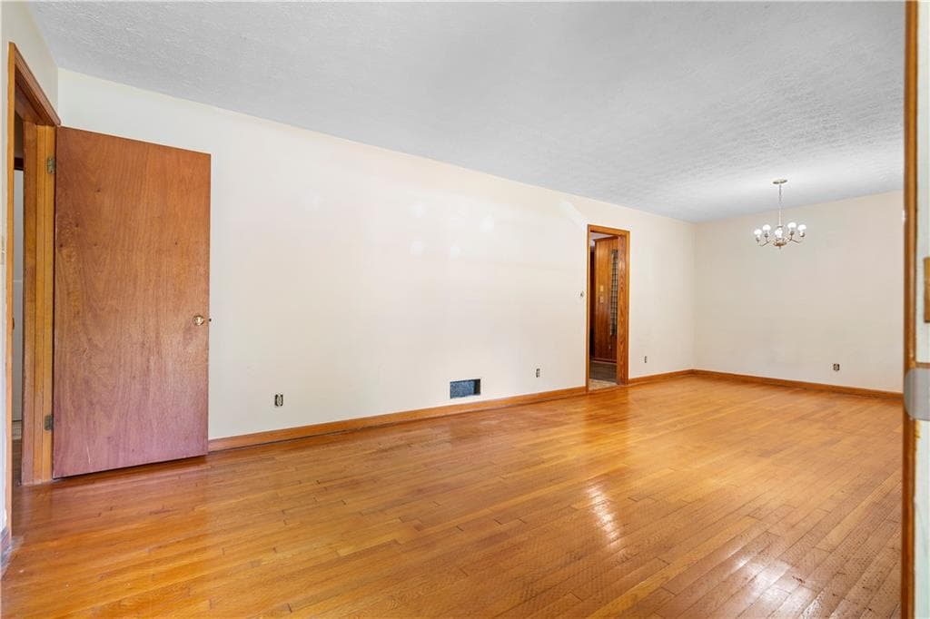 3 bedroom, 2 bathroom, 1,418 sq ft single family residence for sale at 1311 Mary Dale Drive, Lilburn, GA 30047 — photo 2