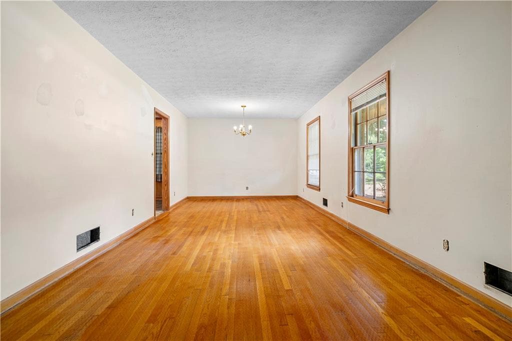 3 bedroom, 2 bathroom, 1,418 sq ft single family residence for sale at 1311 Mary Dale Drive, Lilburn, GA 30047 — photo 3