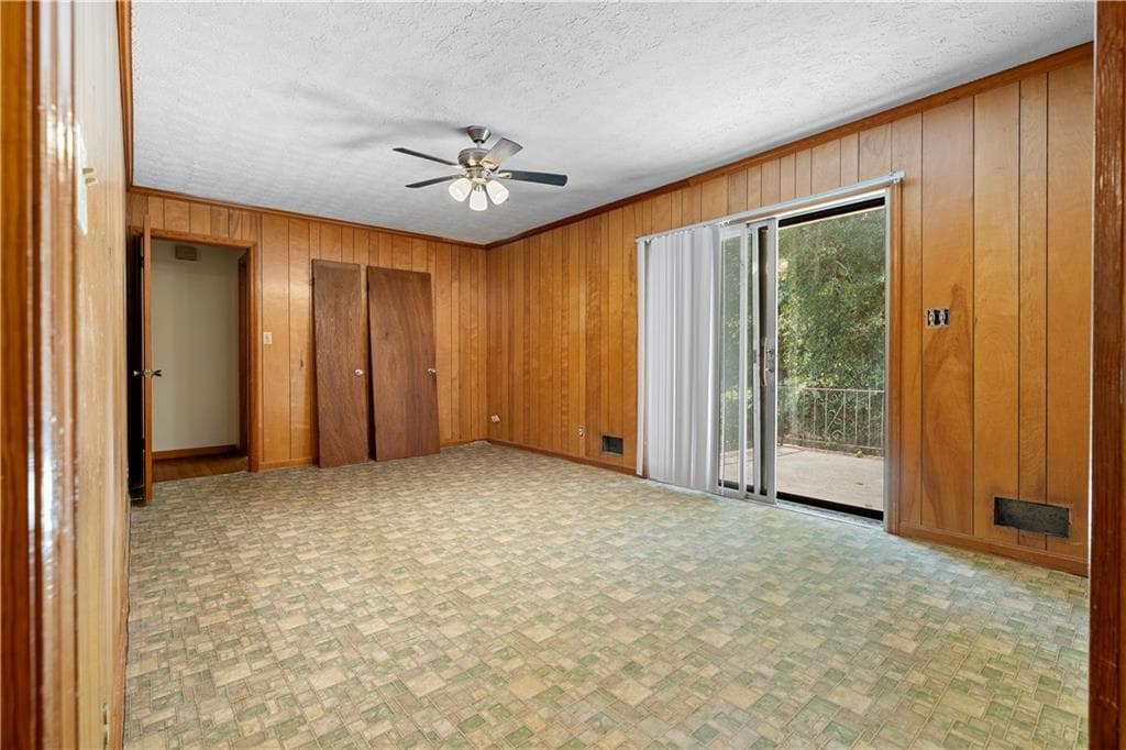 3 bedroom, 2 bathroom, 1,418 sq ft single family residence for sale at 1311 Mary Dale Drive, Lilburn, GA 30047 — photo 6