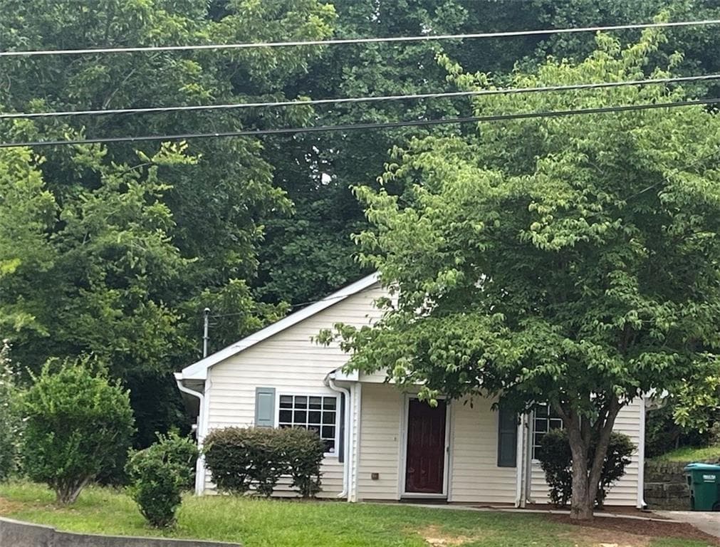 3 bedroom, 2 bathroom, 1,232 sq ft single family residence for rent at 351 Crisler Street, Canton, GA 30114 for $2,300 a month — photo 1 of 14