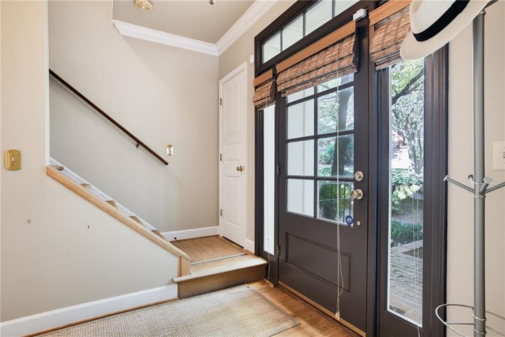 2 bedroom, 3 bathroom, 1,818 sq ft townhouse for sale at 1075 High Point Drive, Atlanta, GA 30306 — photo 2