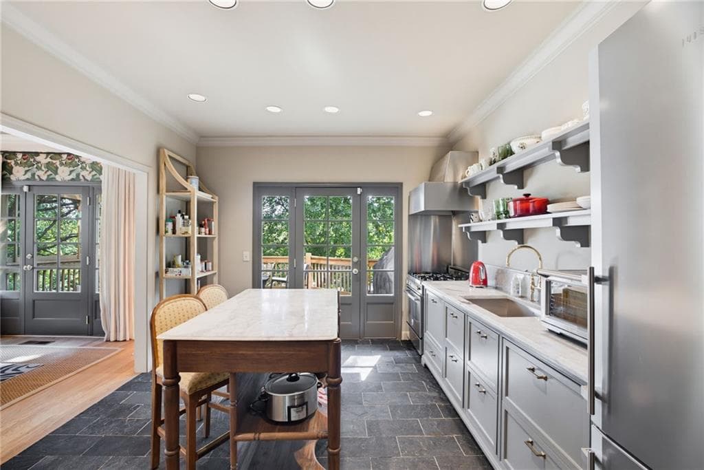 2 bedroom, 3 bathroom, 1,818 sq ft townhouse for sale at 1075 High Point Drive, Atlanta, GA 30306 — photo 6