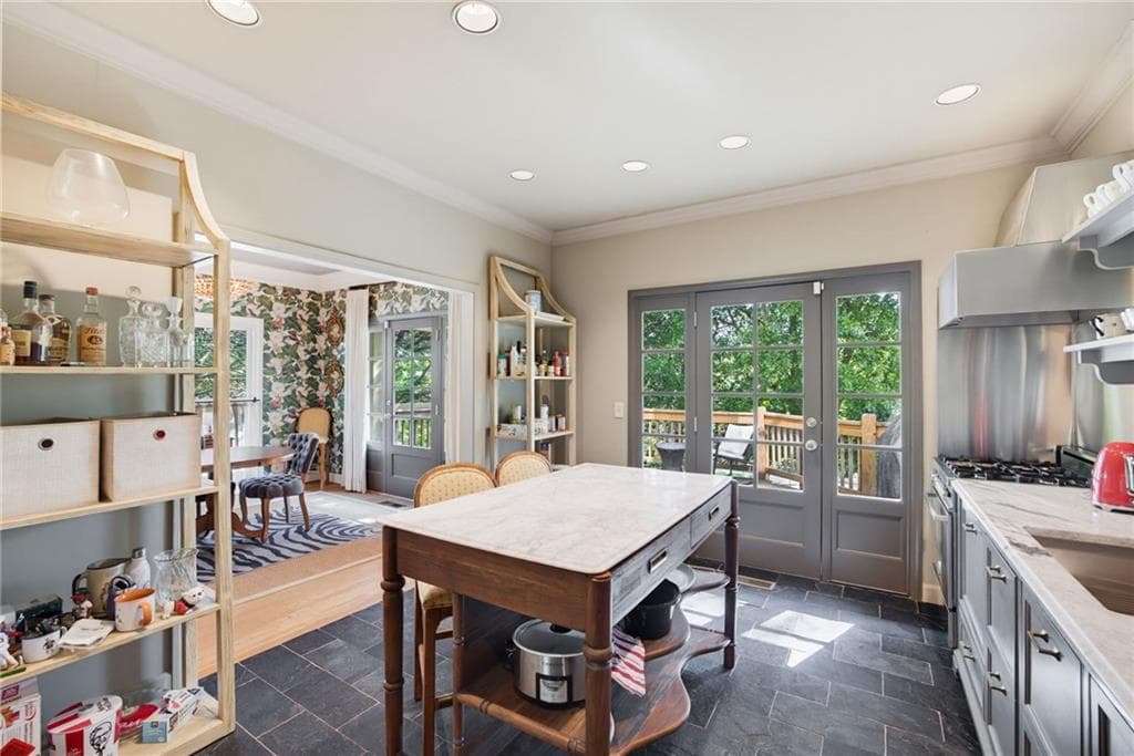 2 bedroom, 3 bathroom, 1,818 sq ft townhouse for sale at 1075 High Point Drive, Atlanta, GA 30306 — photo 7