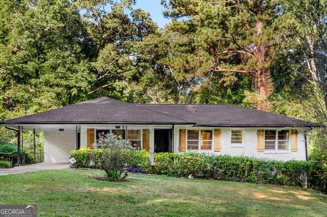 4 bedroom, 2 bathroom, 1,310 sq ft single family residence for sale at 2773 Pasco Lane, Atlanta, GA 30316