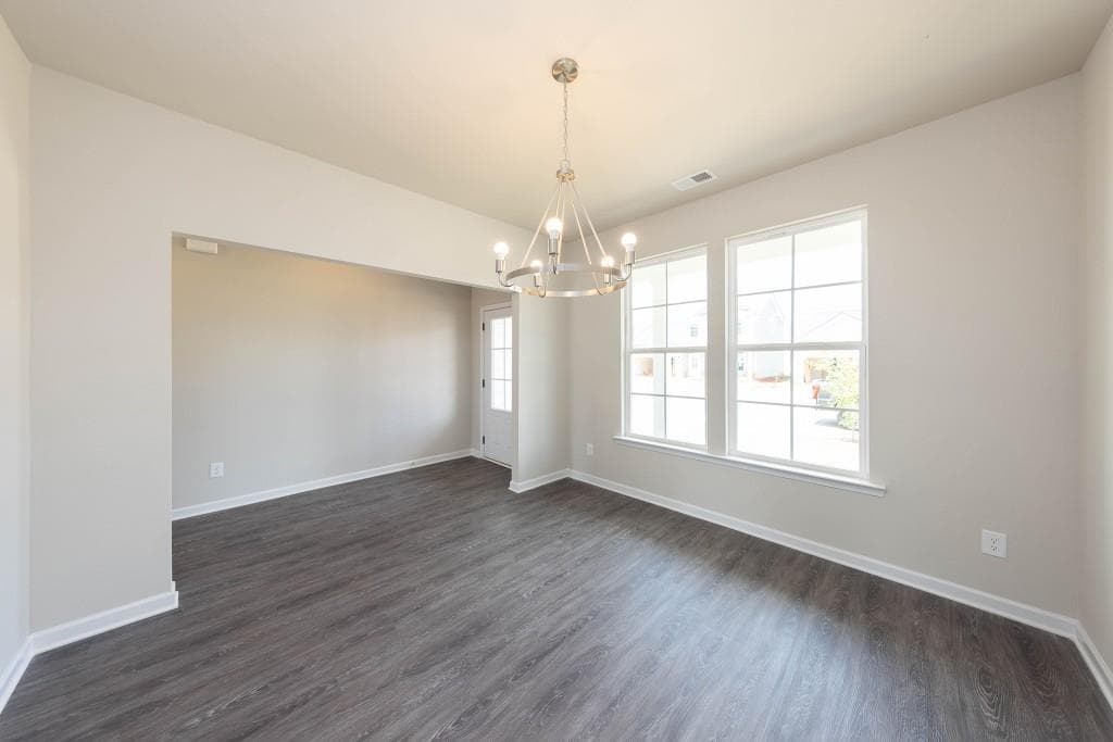 4 bedroom, 3 bathroom, 2,159 sq ft single family residence for sale at 3279 Kottayam Court, Statham, GA 30666 — photo 3