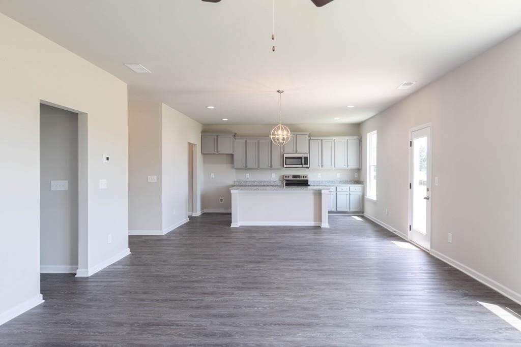 4 bedroom, 3 bathroom, 2,159 sq ft single family residence for sale at 3279 Kottayam Court, Statham, GA 30666 — photo 5