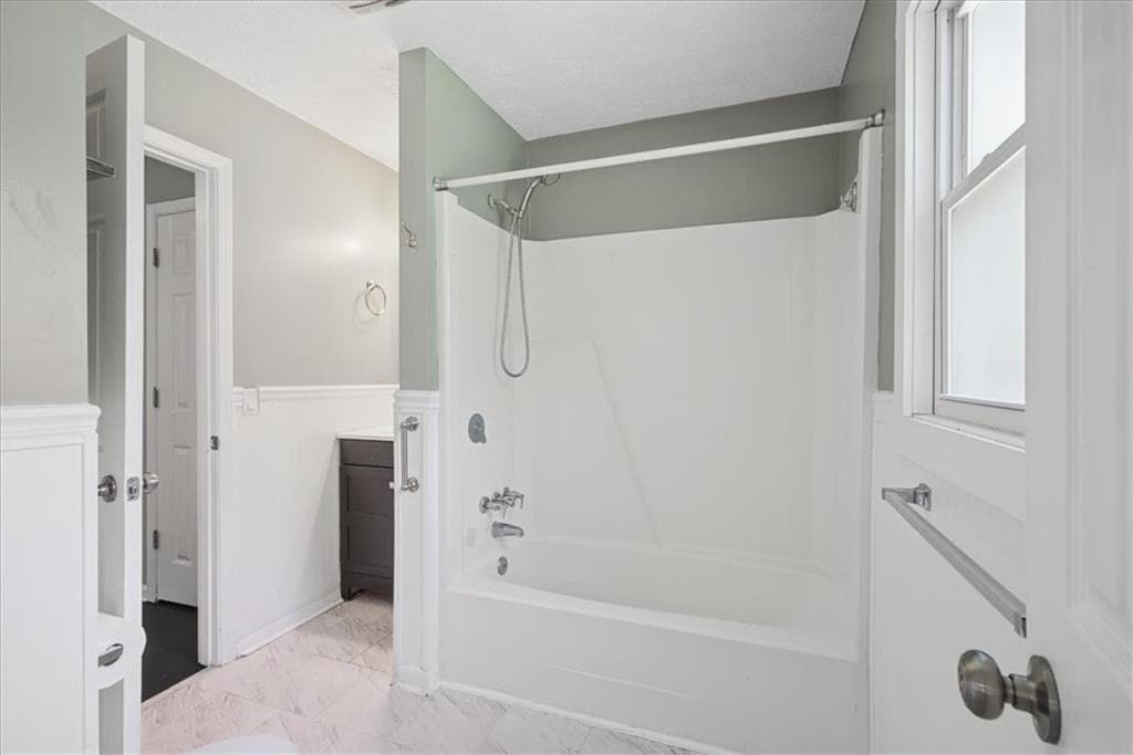 4 bedroom, 3 bathroom, 2,232 sq ft single family residence for sale at 3742 Bengal Drive, Powder Springs, GA 30127 — photo 5