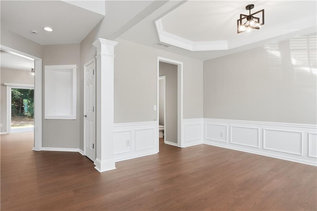 4 bedroom, 3 bathroom, 2,023 sq ft single family residence for sale at 710 Berkeley Terrace, Canton, GA 30115 — photo 6