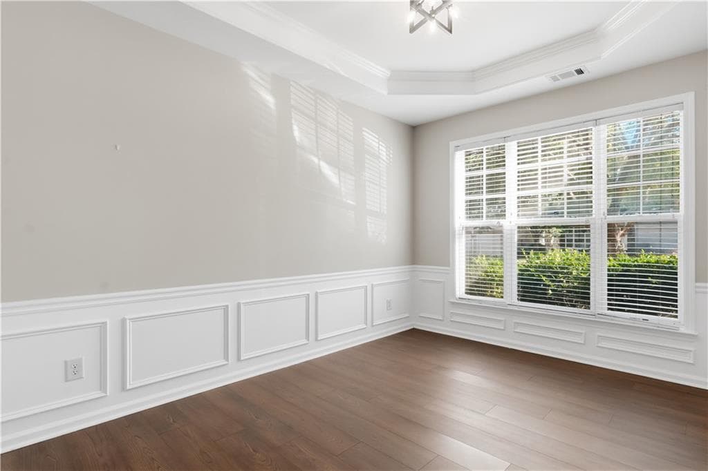 4 bedroom, 3 bathroom, 2,023 sq ft single family residence for sale at 710 Berkeley Terrace, Canton, GA 30115 — photo 8
