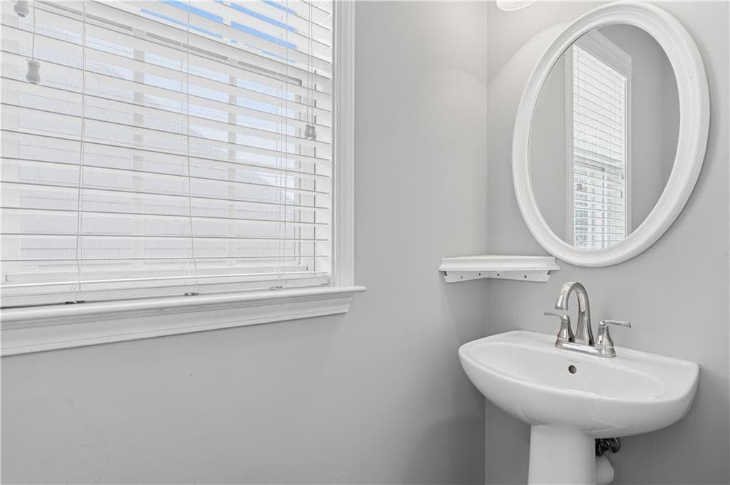 4 bedroom, 3 bathroom, 2,023 sq ft single family residence for sale at 710 Berkeley Terrace, Canton, GA 30115 — photo 9