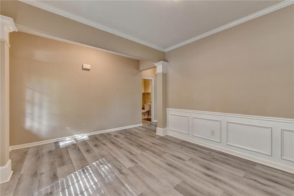 4 bedroom, 3 bathroom, 1,992 sq ft single family residence for rent at 1646 Hedington Court, Lawrenceville, GA 30045 for $2,050 a month — photo 6