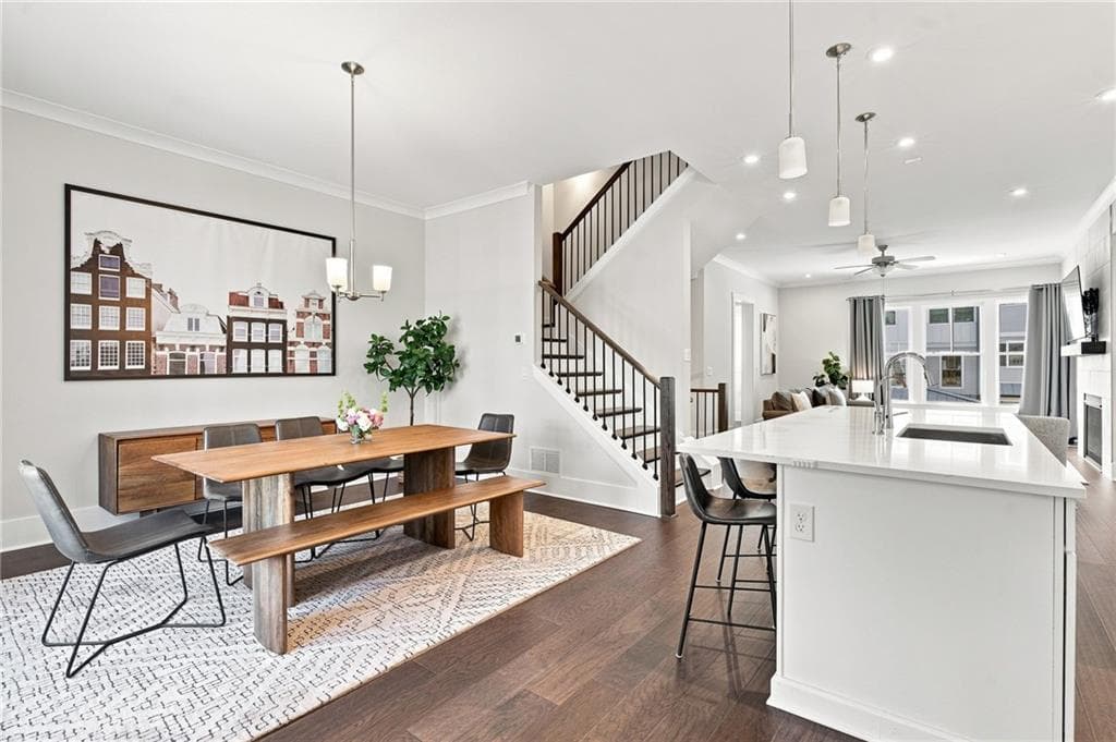 4 bedroom, 4 bathroom, 2,379 sq ft condominium for sale at 2054 Cortland Road, Milton, GA 30009 — photo 8