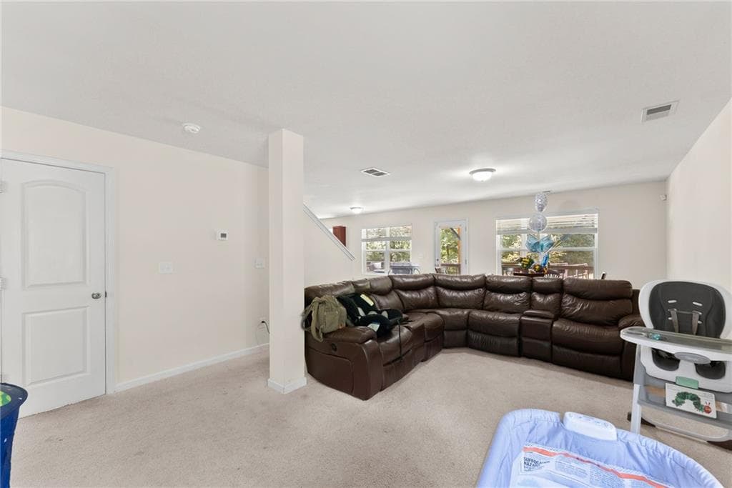 4 bedroom, 2 bathroom, 3,030 sq ft single family residence for sale at 3470 Silver Wood Walk, Gainesville, GA 30507 — photo 6