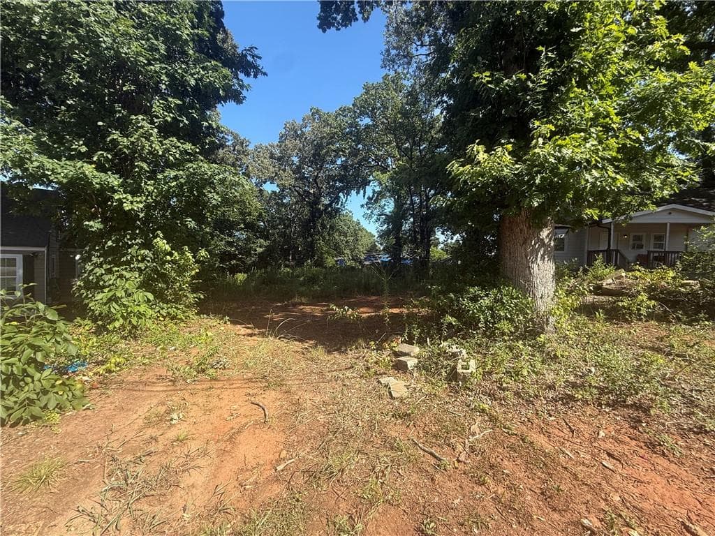 4 bedroom, 3 bathroom single family residence for sale at 1120 Oak Knoll Terrace, Atlanta, GA 30315 — photo 4