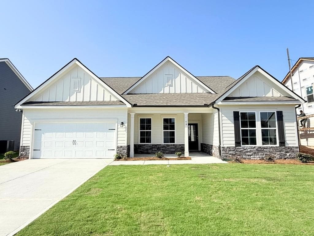 4 bedroom, 3 bathroom, 2,167 sq ft single family residence for sale at 70 Purackal Lane, Statham, GA 30666