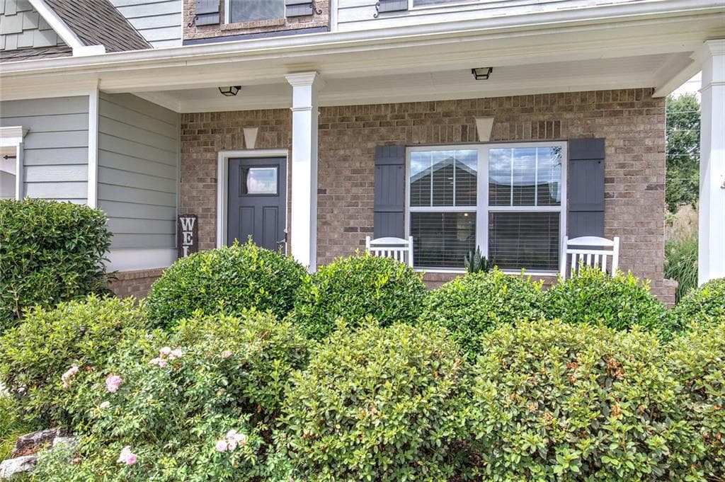 5 bedroom, 4 bathroom, 2,930 sq ft single family residence under contract at 58 Twelve Oaks Drive, Cartersville, GA 30120 — photo 8