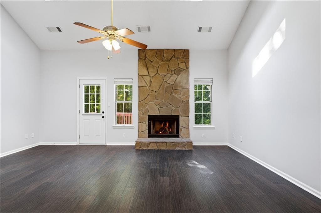 2 bedroom, 2 bathroom, 1,440 sq ft townhouse under contract at 2260 Fairways Court, Kennesaw, GA 30144 — photo 9