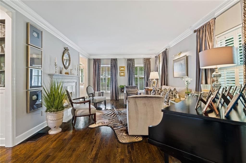 3 bedroom, 3 bathroom, 2,762 sq ft townhouse for sale at 20 Pointe Terrace, Atlanta, GA 30339 — photo 9