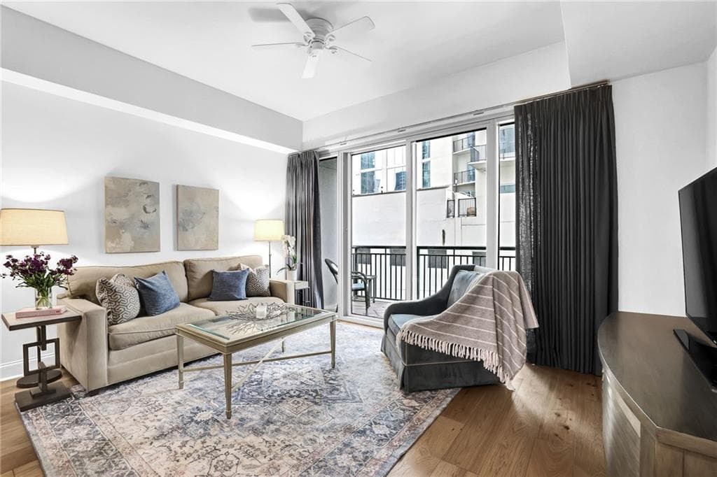 1 bedroom, 1 bathroom, 989 sq ft condominium for sale at 222 12th Street 701, Atlanta, GA 30309 — photo 10