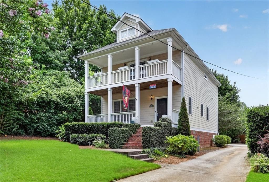 3 bedroom, 3 bathroom, 2,032 sq ft single family residence for sale at 865 SE Fraser Street, Atlanta, GA 30315 — photo 1 of 39