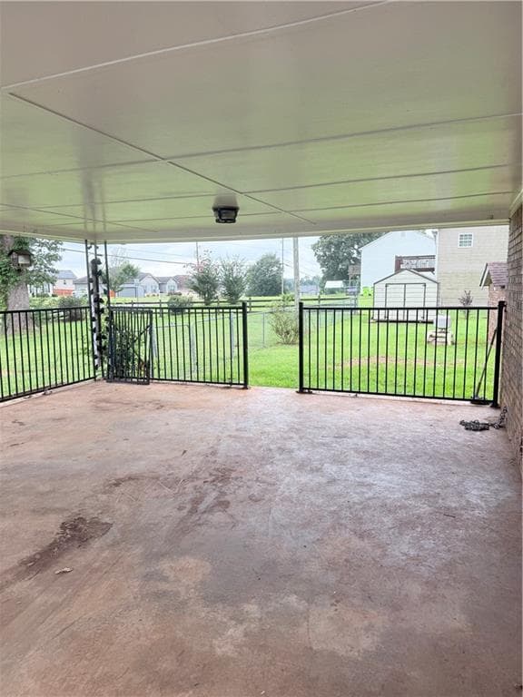 5 bedroom, 2 bathroom, 2,075 sq ft single family residence for sale at 6853 New Dale Road, Rex, GA 30273 — photo 3
