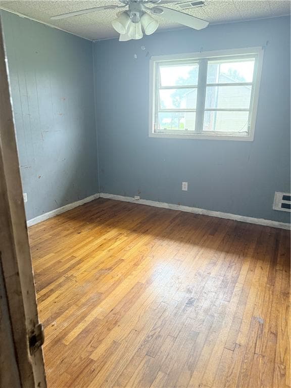 5 bedroom, 2 bathroom, 2,075 sq ft single family residence for sale at 6853 New Dale Road, Rex, GA 30273 — photo 10