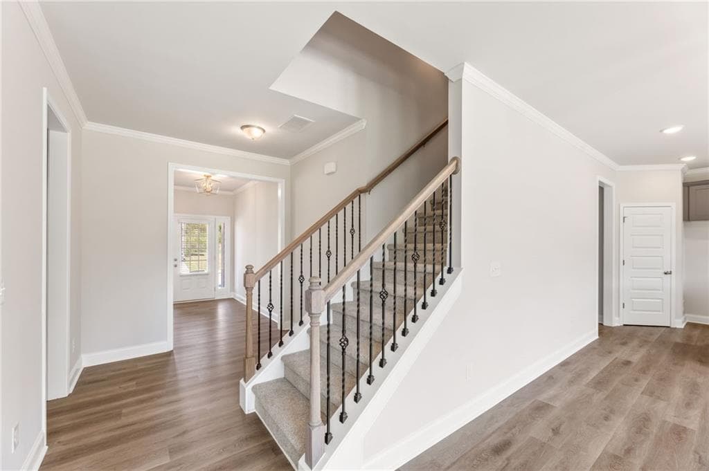 5 bedroom, 4 bathroom single family residence for sale at 1376 Sunny Valley Lane, Braselton, GA 30517 — photo 3