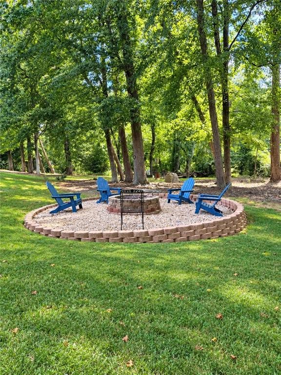 4 bedroom, 3 bathroom, 2,148 sq ft single family residence for sale at 584 Clubland Circle Southeast, Conyers, GA 30094 — photo 2