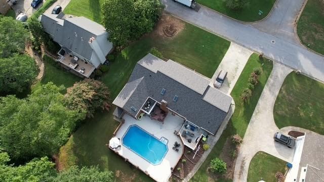 4 bedroom, 3 bathroom, 2,148 sq ft single family residence for sale at 584 Clubland Circle Southeast, Conyers, GA 30094 — photo 3