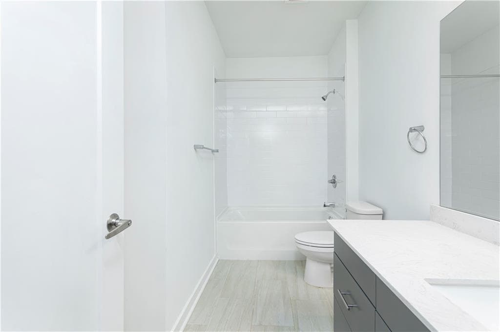 1 bedroom, 1 bathroom, 657 sq ft condominium for sale at 525 Parkway Drive 413, Atlanta, GA 30354 — photo 10