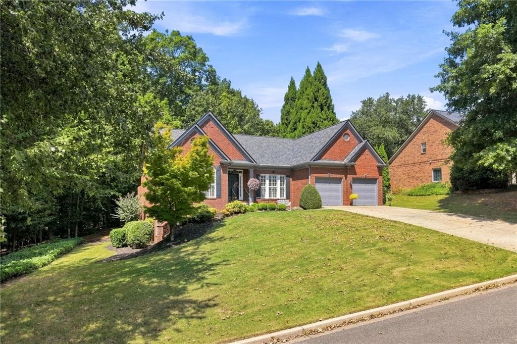 3 bedroom, 3 bathroom, 2,716 sq ft single family residence for sale at 1545 Bookhout Drive, Cumming, GA 30041 — photo 5