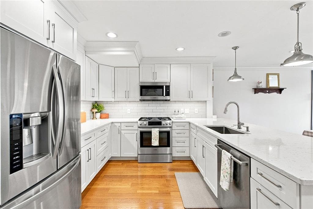 2 bedroom, 2 bathroom, 1,012 sq ft condominium for sale at 2965 Pharr Court South UNIT 416, Atlanta, GA 30305 — photo 4