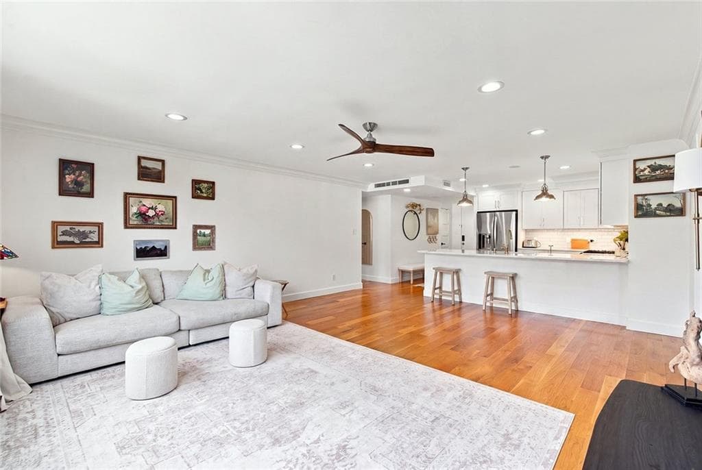 2 bedroom, 2 bathroom, 1,012 sq ft condominium for sale at 2965 Pharr Court South UNIT 416, Atlanta, GA 30305 — photo 9