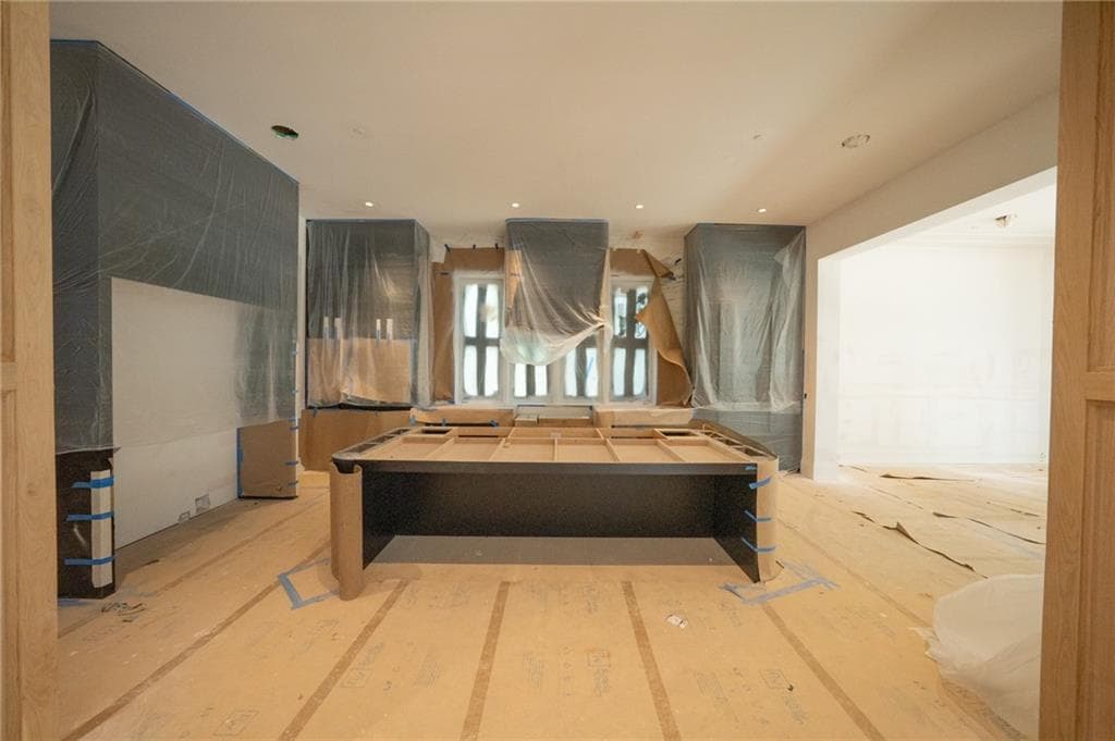 5 bedroom, 8 bathroom, 5,929 sq ft single family residence for sale at 140 Reed Way, Fayetteville, GA 30214 — photo 5