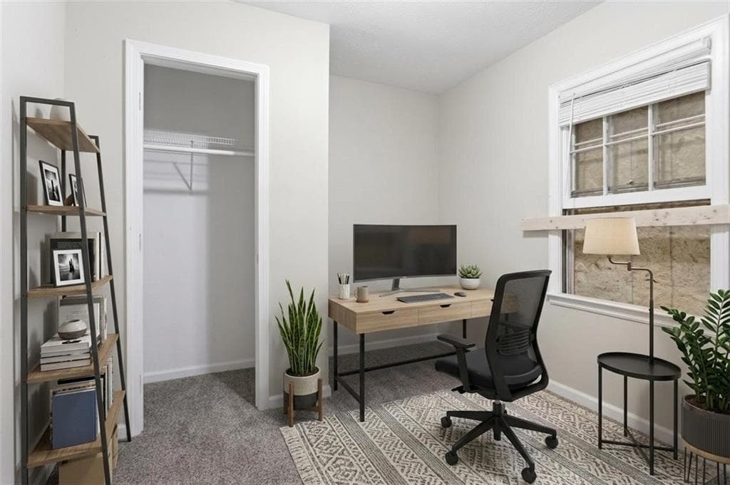 4 bedroom, 1 bathroom, 1,092 sq ft single family residence for sale at 4267 Lamar Street, Decatur, GA 30035 — photo 6